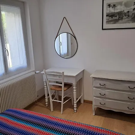 Alojamento de Acomodação e Pequeno-almoço 2 D'hôtes Chante-coucou Onet-le-Château